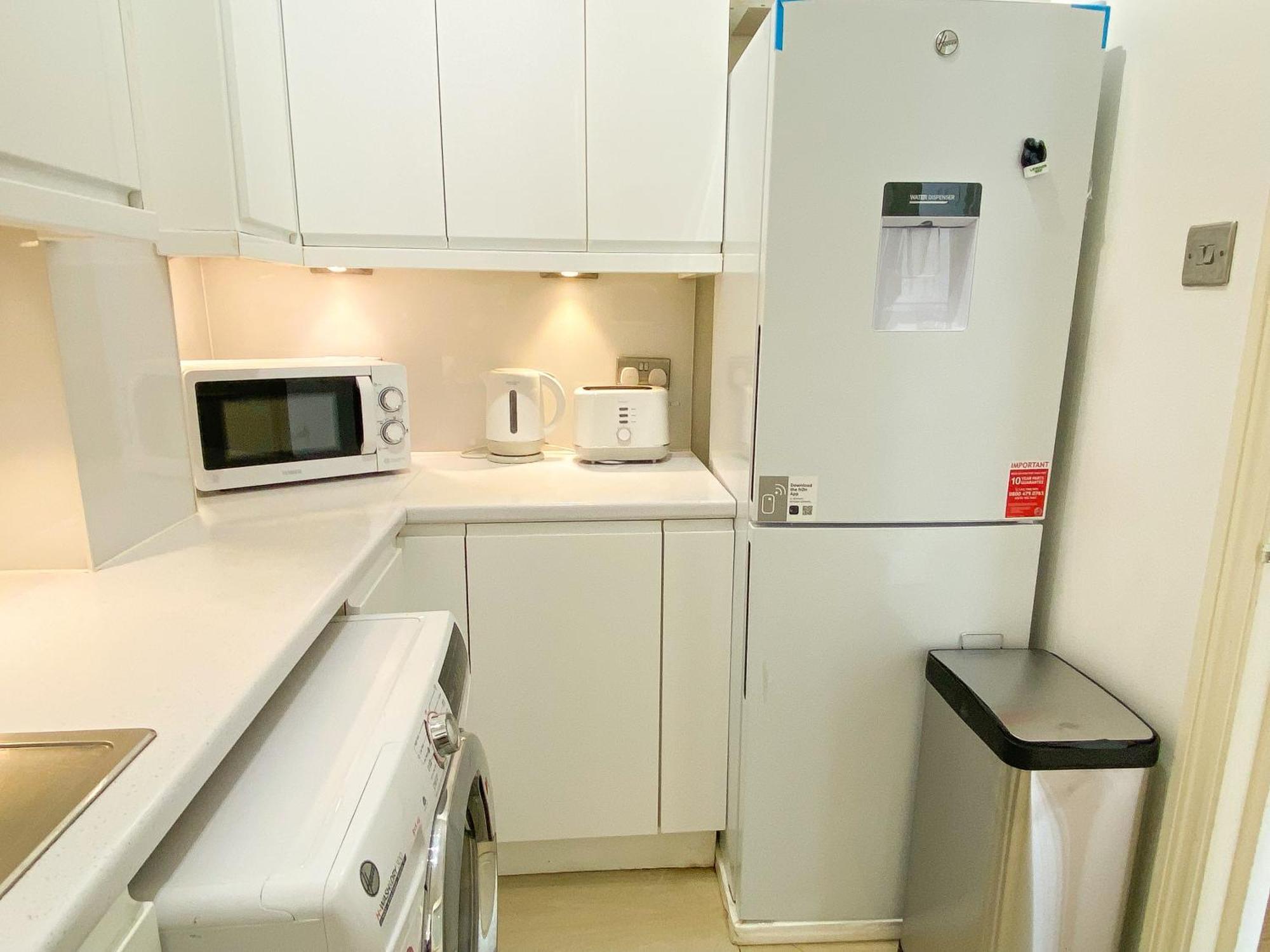 Apartment Roomy 3bd By Hampstead Heath! *